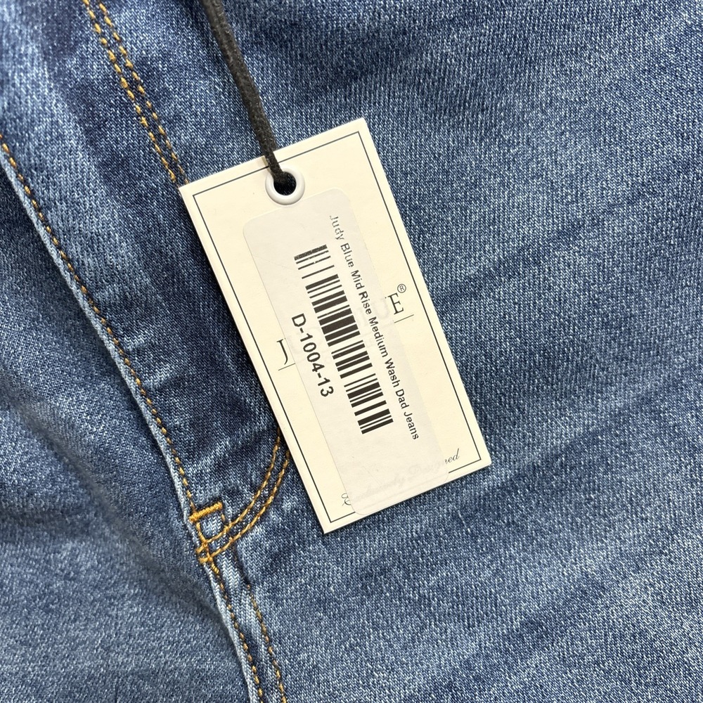 Judy Blue Jeans Women's Size 13 31 Blue Dad Jean Mid Rise Distressed Medium Wash - Picture 4 of 11